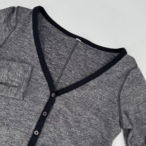 Lululemon Women's Heather Gray Long Sleeve Henley Top Medium 6-8